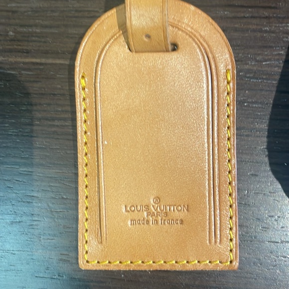 100% authentic LV luggage tag and handle strap 2 piece - Picture 14 of 15